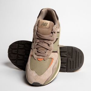 New Balance 57/40 Mushroom Shoes M5740RSB Size US Mens 11